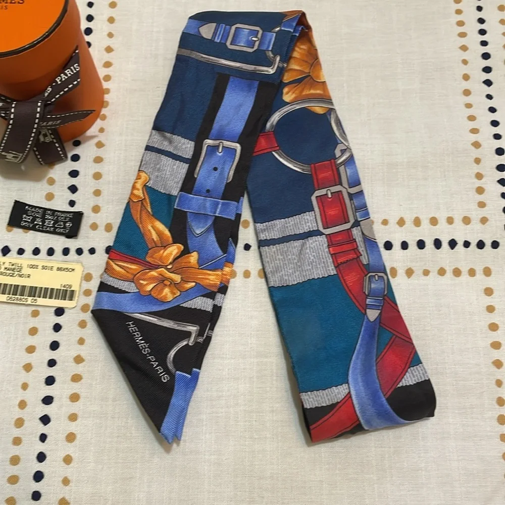 Hermes Blue Red Black Silk Twilly Scarf with Gold Accents - Picture 3 of 6